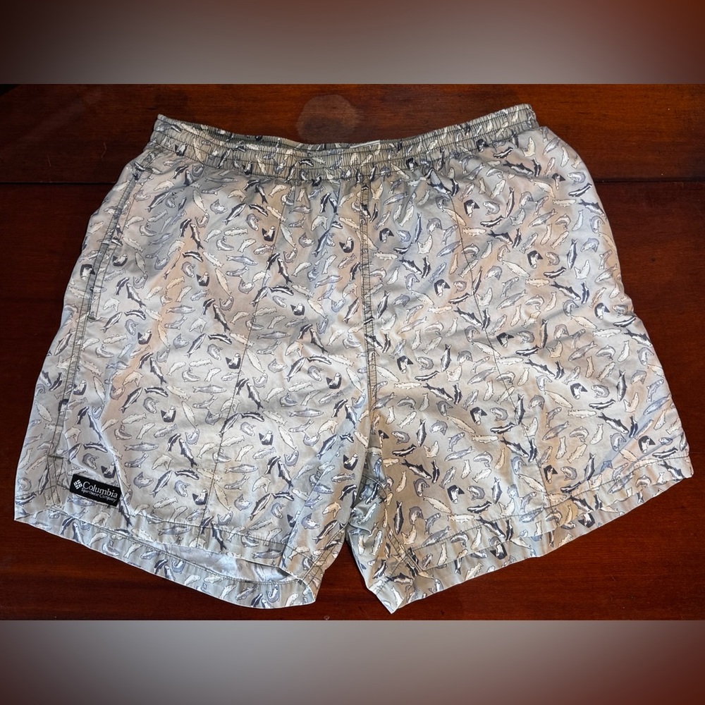 Vintage Columbia Baggies Swim Shorts All Over Fish Print Men’s Size Medium USA